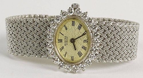 Lady's Vintage Bueche Girod approx. 2.50 Carat Round Cut Diamond and 18 Karat White Gold Mesh Bracelet Mechanical Movement Watch