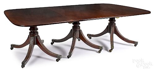New York mahogany triple pedestal dining table