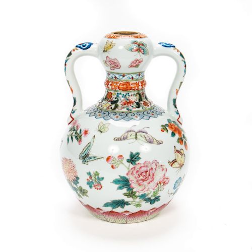 Chinese Double Handled Porcelain Suantouping Vase
