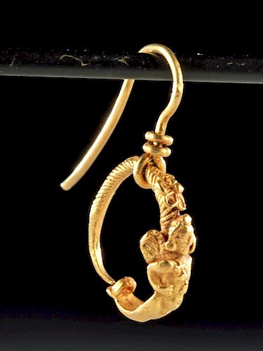 Roman Gold Earring with Eros - 2.2 g