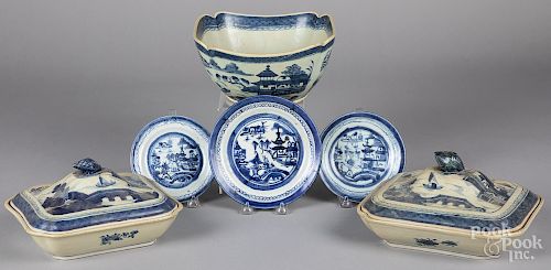 Chinese export Canton porcelain