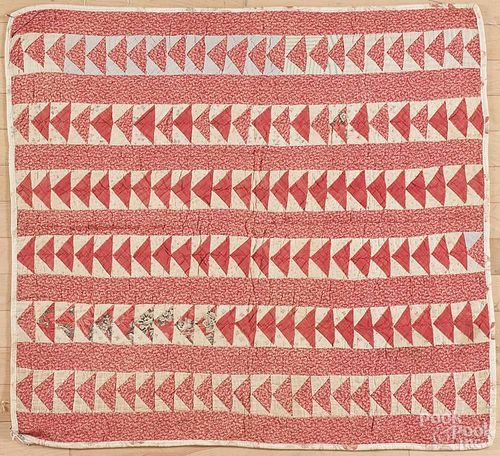 Pieced flying goose crib quilt, late 19th c., 34'' x 31''.
