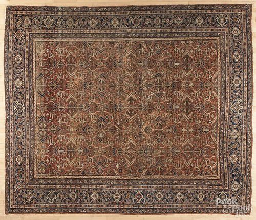 Mahal carpet, early 20th c., 10' 2'' x 8' 5''.