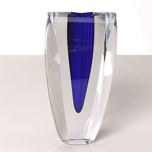 Goran Warff for Kosta Boda art glass vase