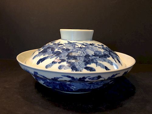 ANTIQUE Chinese Blue and White Covered Bowl, Guangxu mark and period. 