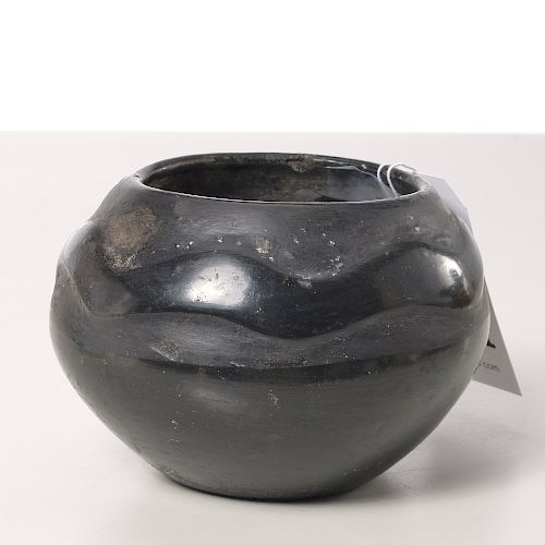 Native American blackware pottery jar