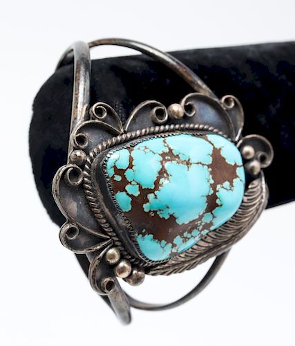 Southwest Navajo Indian Silver & Turquoise Cuff