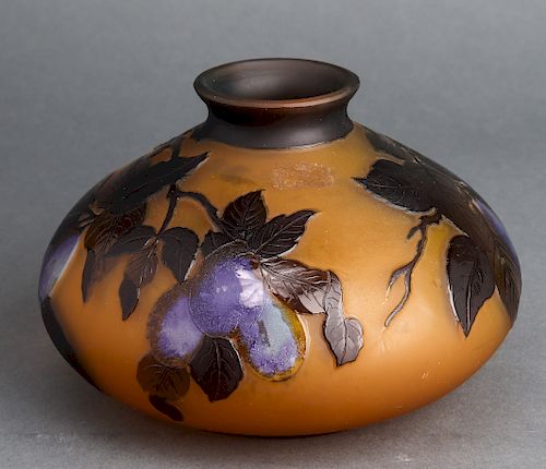 Signed Galle Art Nouveau Cameo Art Glass Vase