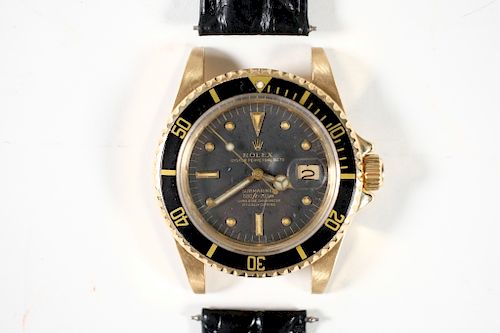 Vintage 18k YG Rolex 1680 Submariner Watch