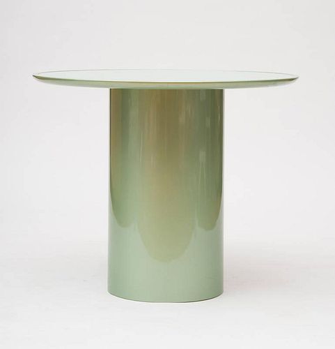 CONTEMPORARY GLASS-TOP LACQUERED WOOD PEDESTAL TABLE
