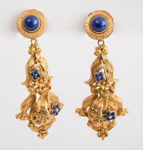 PAIR OF 14K YELLOW GOLD AND LAPIS LAZULI EARCLIPS