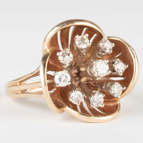 14k Gold and Diamond Floral Ring