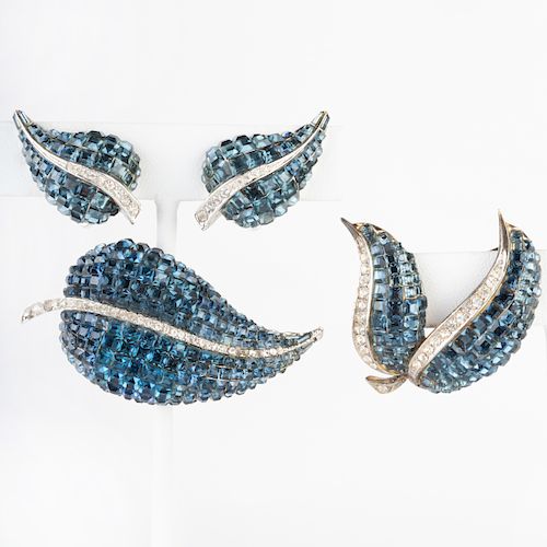 Two Leaf Form Brooches and a Similar Pair of Earclips