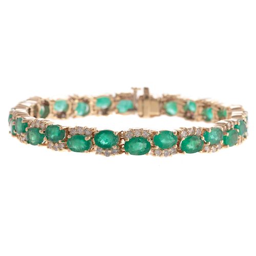A Colombian Emerald & Diamond Tennis Bracelet