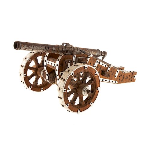 Model 17th Century Field Cannon