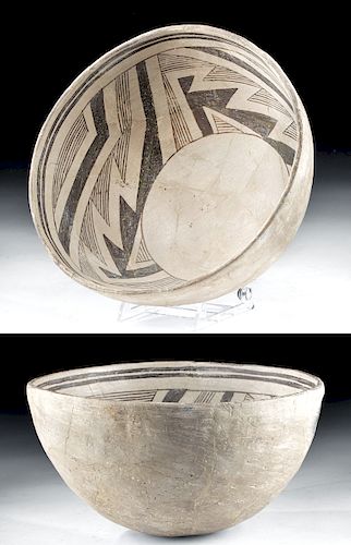 Prehistoric Mogollon / Mimbres Black on White Bowl