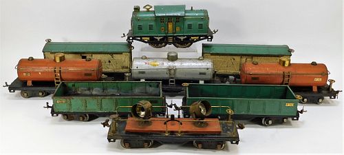 9 Standard Lionel Train Cars Locomotive #10 Plus