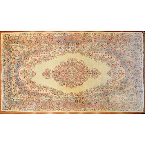 Kazvin Carpet, Persia, 10.1 x 18