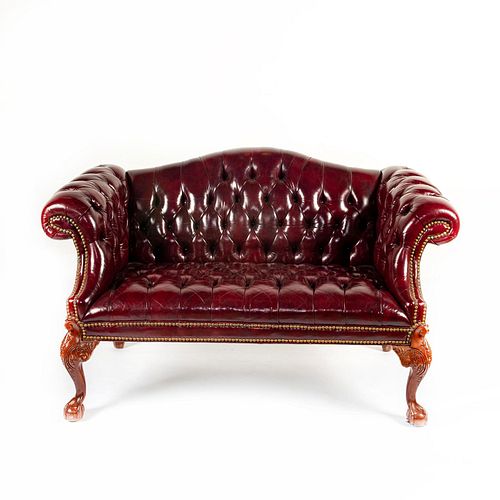 ENGLISH STYLED TUFT RED LEATHER STUDY ROOM COUCH