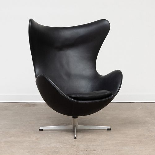 Arne Jacobsen Aluminum and Leather 'Egg' Chair