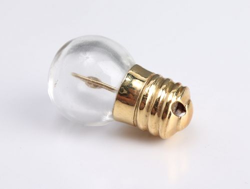 18K Yellow Gold Glass Light Bulb Pendant
