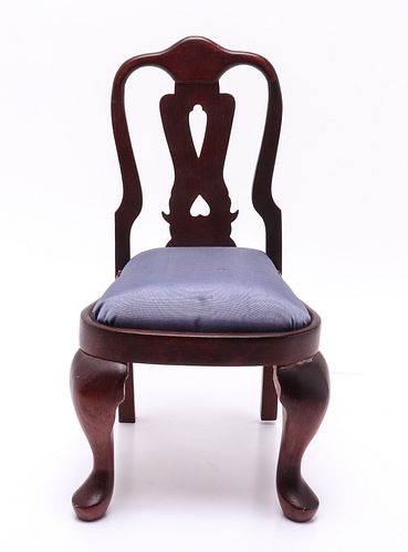 Doll House Miniature Queen Anne Side Chair