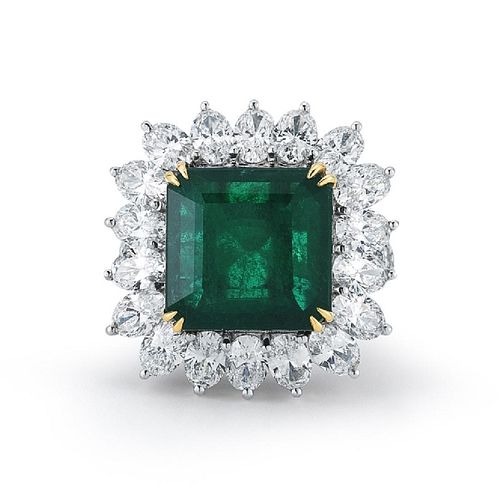 10.96ct Emerald And 7.03ct Diamond Ring