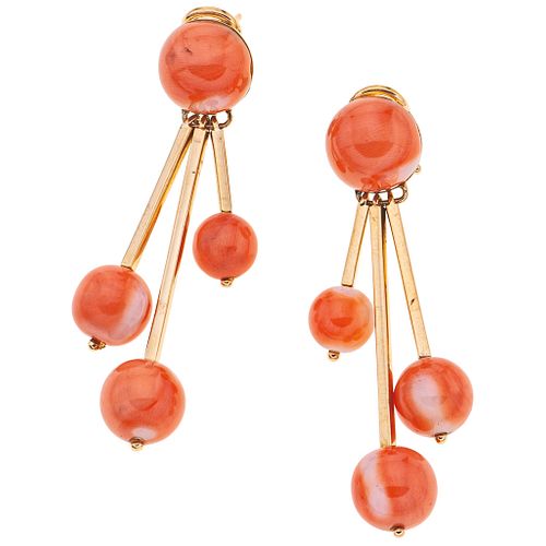 EARRINGS WITH CORALS. 14K YELLOW GOLD