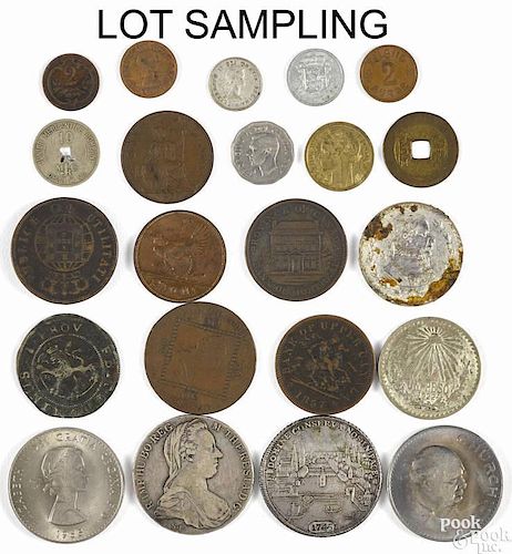 Large collection of assorted foreign coins, to include approximately 350 pieces.