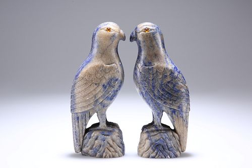 A PAIR OF CHINESE LAPIS LAZULI MODELS OF BIRDS, 19TH CENTURY, each carved s