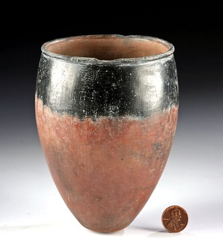 Egyptian Predynastic Naqada I Blacktop Vase