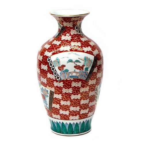 A large Japanese Imari vase.