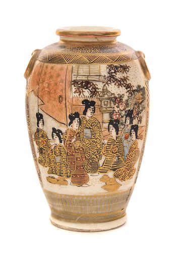Japanese Satsuma Meiji Period Miniature Vase