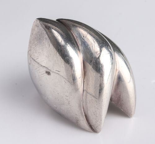 Patricia Von Musulin Style Silver Ring