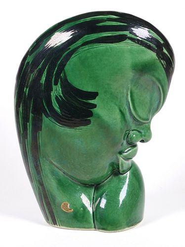 ROYAL HICKMAN Art Pottery #601 Bust Vase