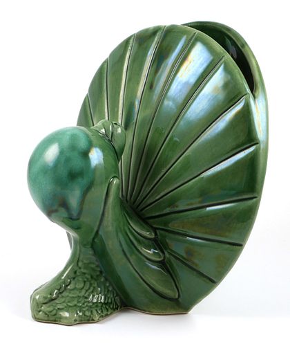 ROYAL HICKMAN Art Pottery # 599 Pigeon Vase