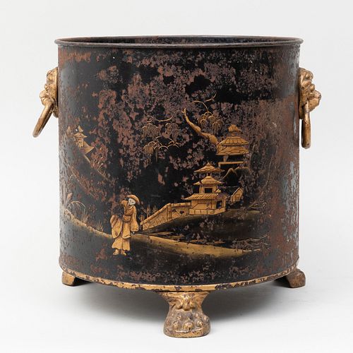 English TÃ´le Painted Kindling Bucket with Paw Feet