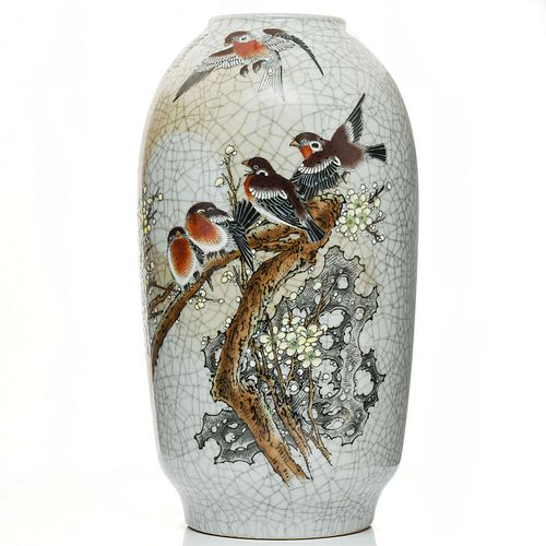 MONUMENTAL GUAN WARE VASE, FINCHES