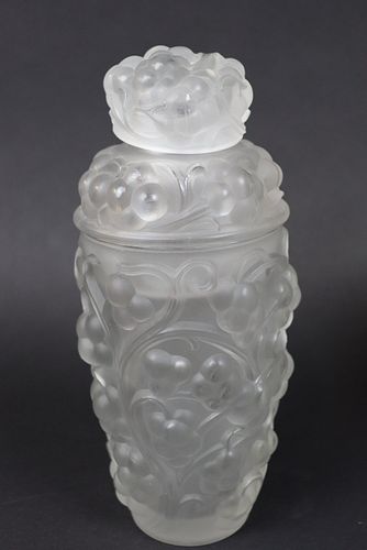 René Lalique Signed "Thomery" Cocktail Shaker