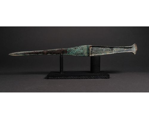 ANCIENT BRONZE DAGGER WITH HANDLE