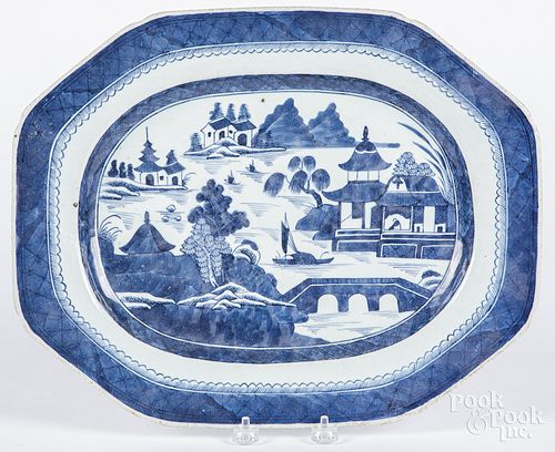 Chinese export porcelain Canton platter, 19th c.