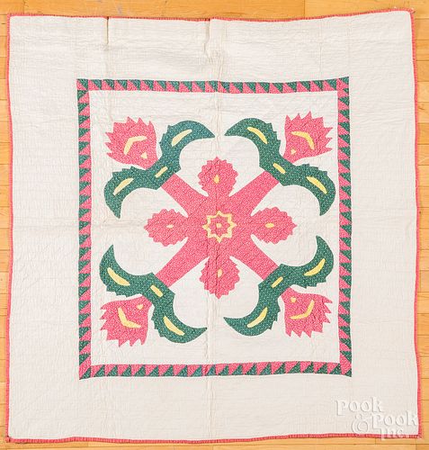 Pieced youth quilt, ca. 1900.