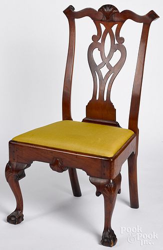 Pennsylvania Chippendale mahogany dining chair.
