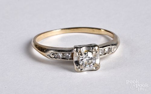 14K gold and diamond wedding ring