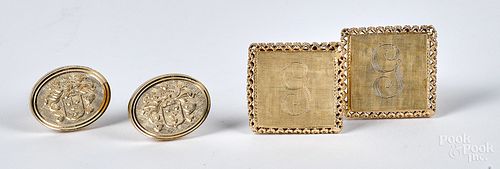 Two pairs of 14K gold cuff links, 16.1 dwt.