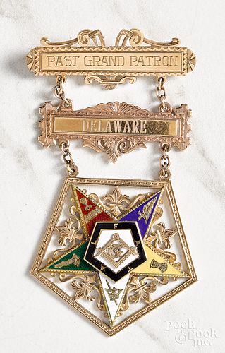 14K gold Order of the Eastern Star Masonic pin