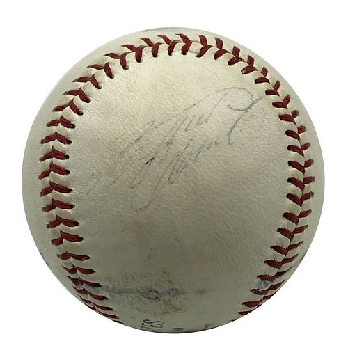 Single Signed Roberto Clemente Baseball Autographe