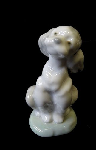 Lladro #7685 a Friend for Life Dog Porcelain