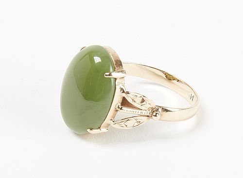 14K Ladies Ring with Green Stone