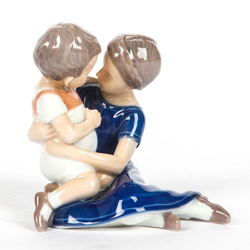 BING AND GRONDAHL FIGURINE, BROTHER AND SISTER PLAYING